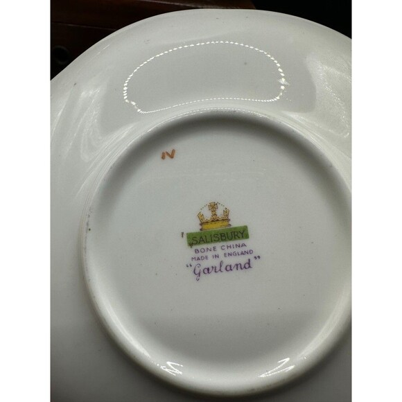Salisbury Bone China Garland Iris Gold Trim Saucer England Replacement IV - Picture 5 of 5